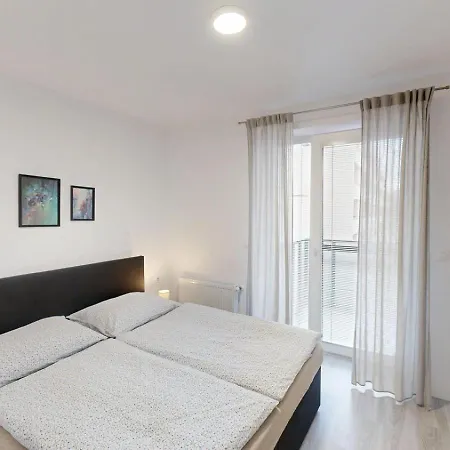 Salan West Apartman Galánta