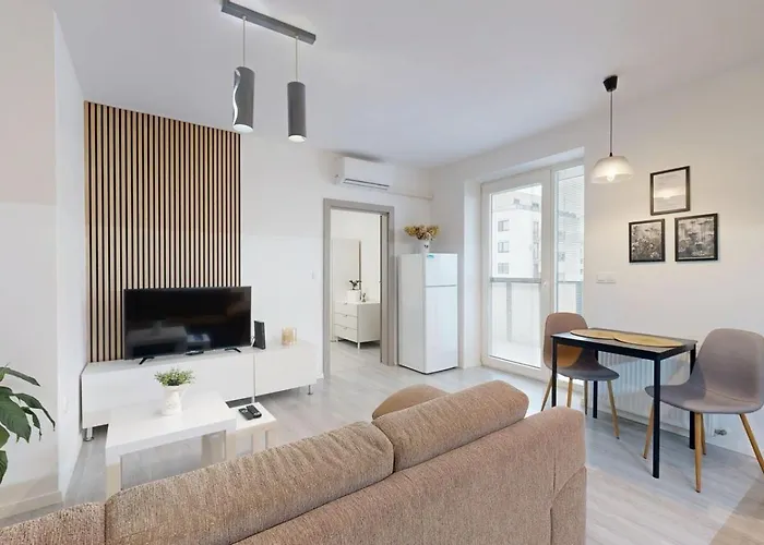 Salan West דירה *